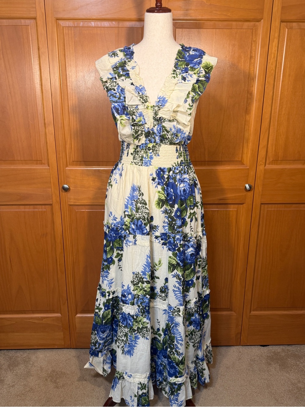 Caroline Constas Blue Floral Ruffle V-Neck Garden Party Maxi Dress